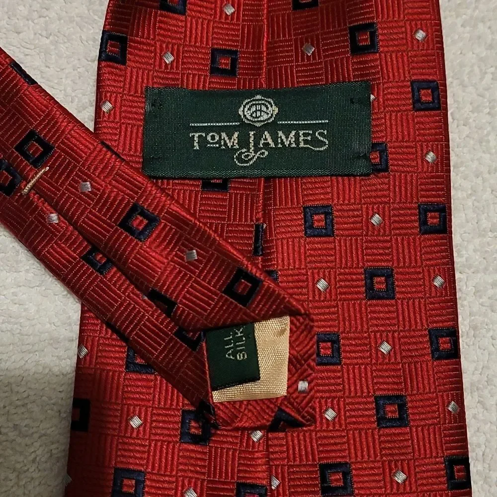 Tom James all silk tie‎